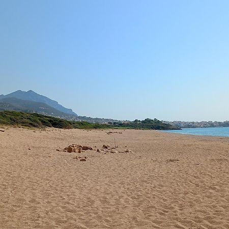 Tzanetos Seaside Villa Kyparissia Exterior foto