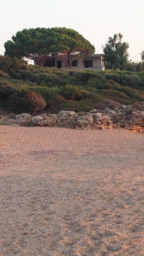 Tzanetos Seaside Villa Kyparissia Exterior foto