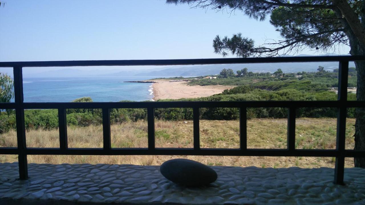 Tzanetos Seaside Villa Kyparissia Exterior foto